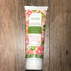 Scentsy Body Cream Sea Salt & Avocado